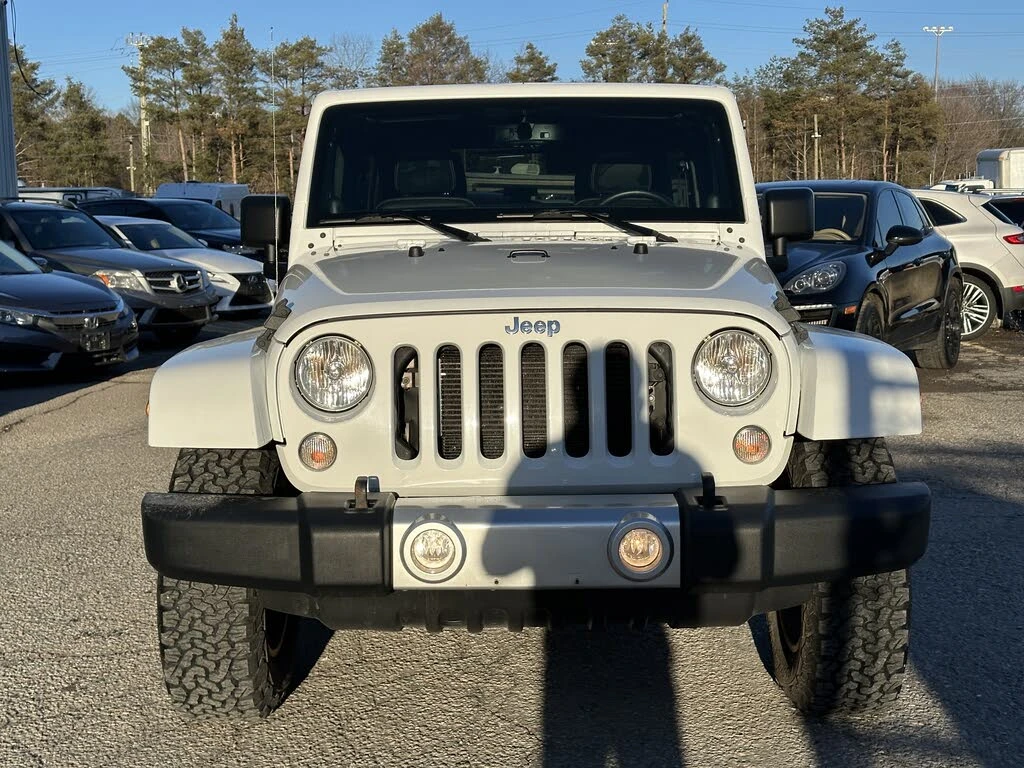 Jeep Wrangler SAHARA| ДЪЛГА БАЗА| КОЖА| V6| BRIDGESTONE| , снимка 2 - Автомобили и джипове - 53810553