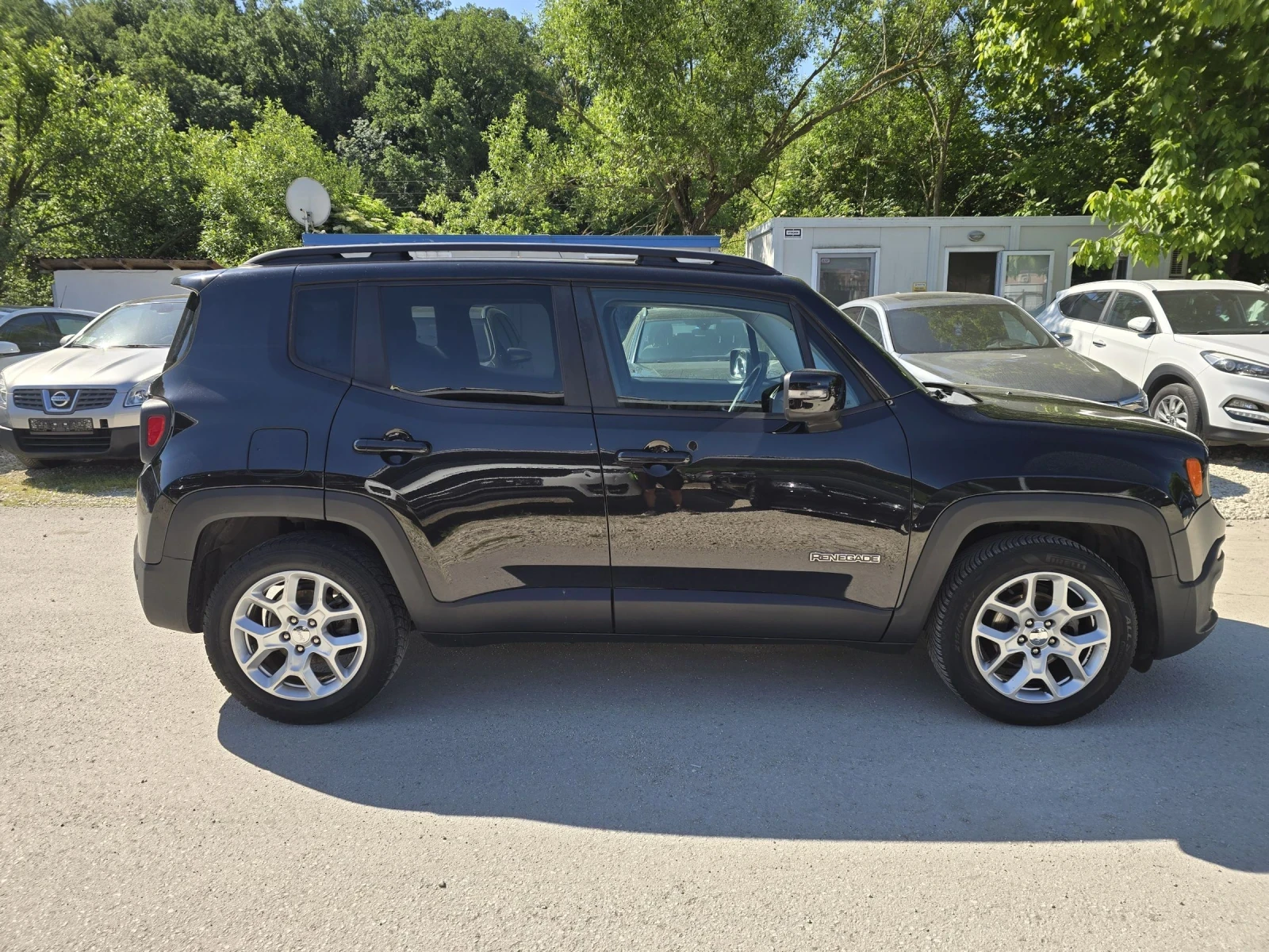 Jeep Renegade 1.6MTJ 120к.с Подгряване Топ състояние , снимка 8 - Автомобили и джипове - 54770317