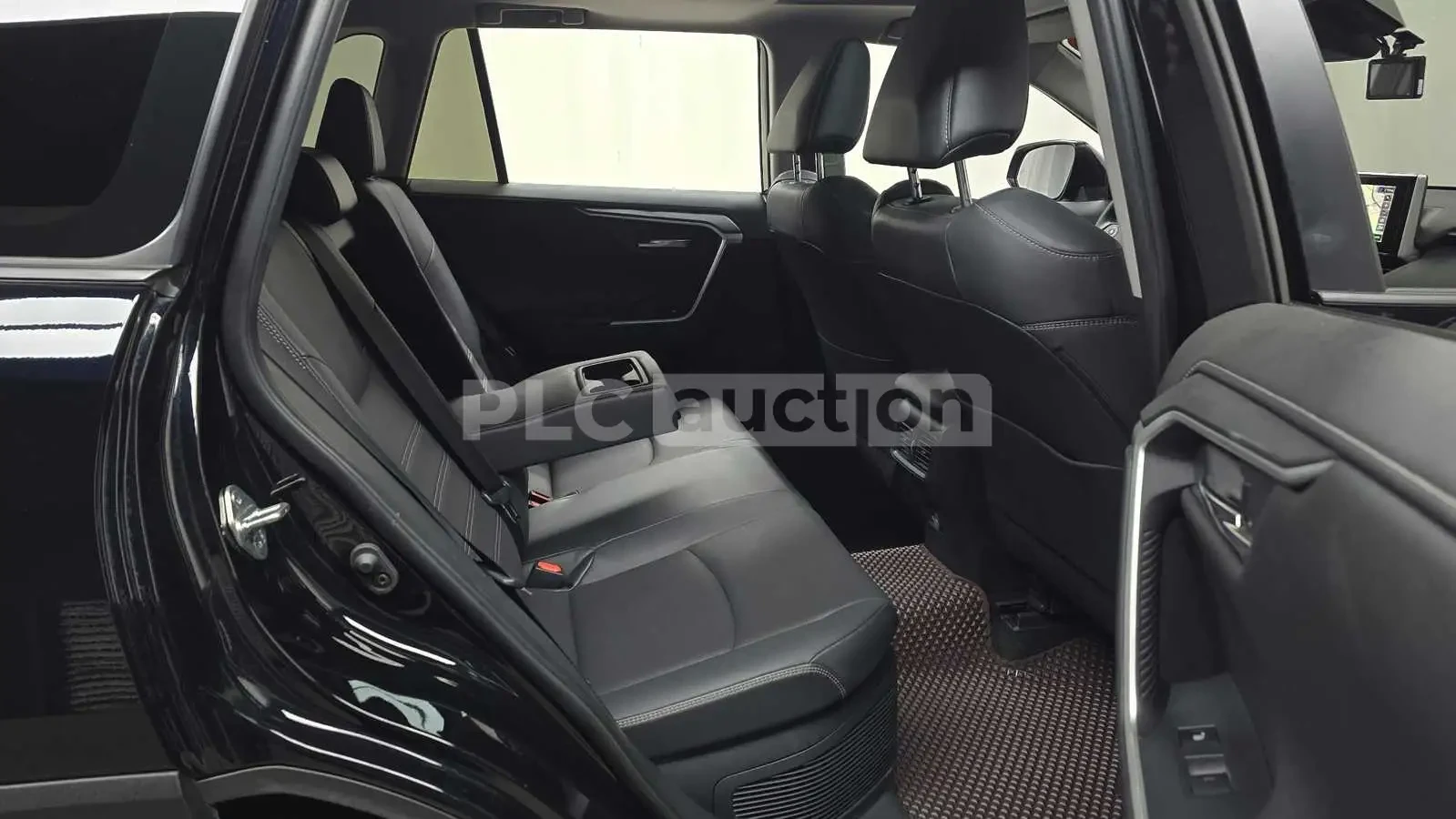 Toyota Rav4 Hybrid AWD| ОБДУХВ| КАМЕРА| ПОДГРЕВ| ВКЛ.ТЕХНОТЕСТ, снимка 13 - Автомобили и джипове - 54913420