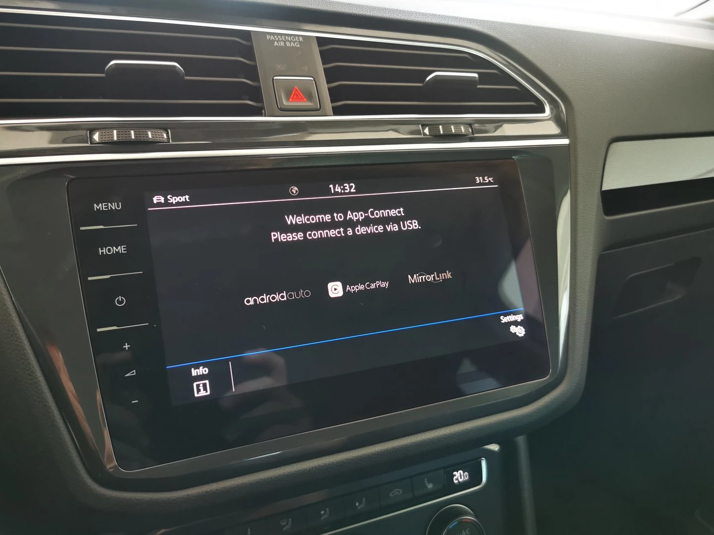 VW Tiguan Comfortline 2.0TDI 4MOTION BMT, снимка 16 - Автомобили и джипове - 55642126