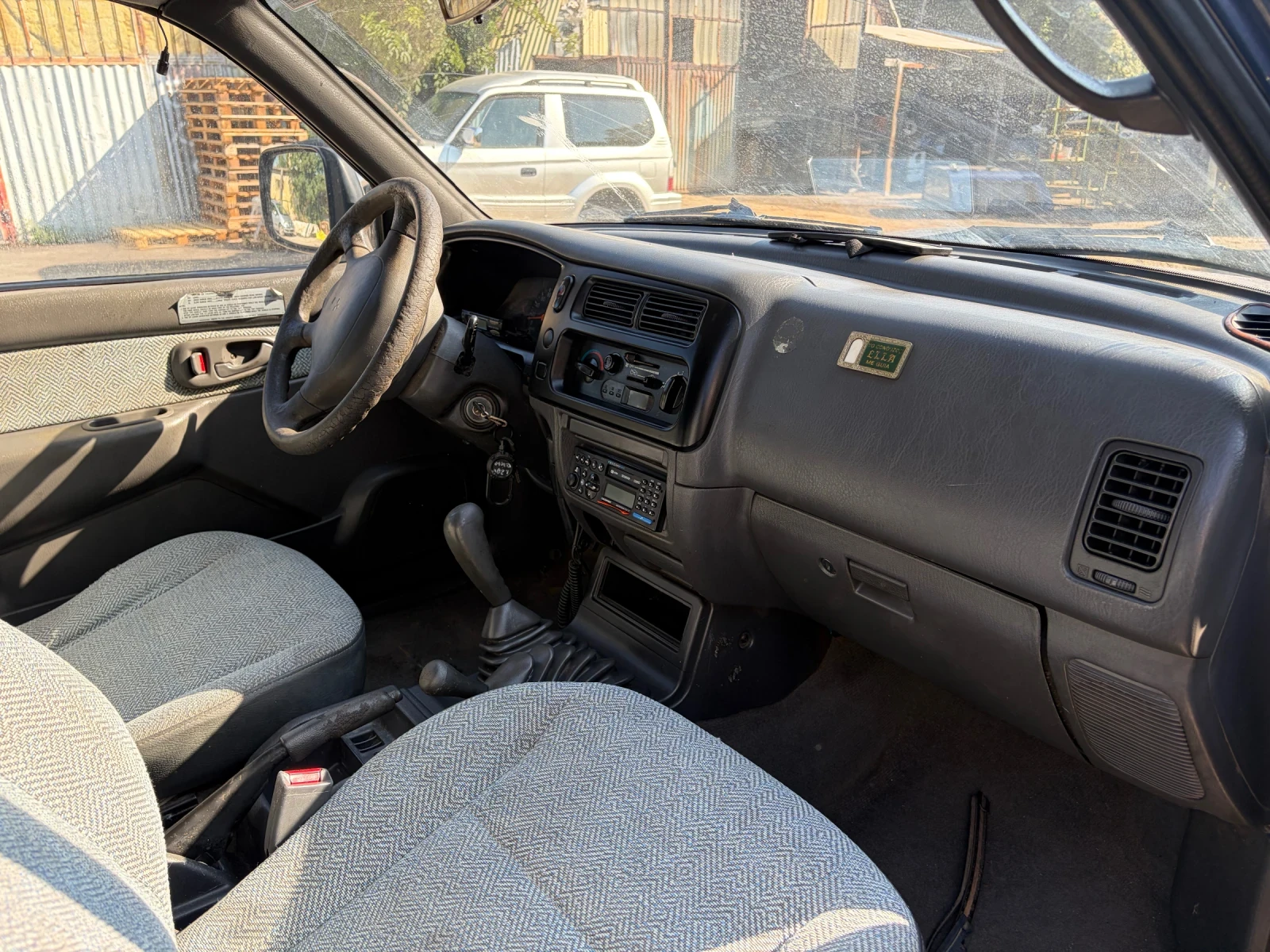 Mitsubishi L200 2.5 tdi 99kc, снимка 8 - Автомобили и джипове - 55586333
