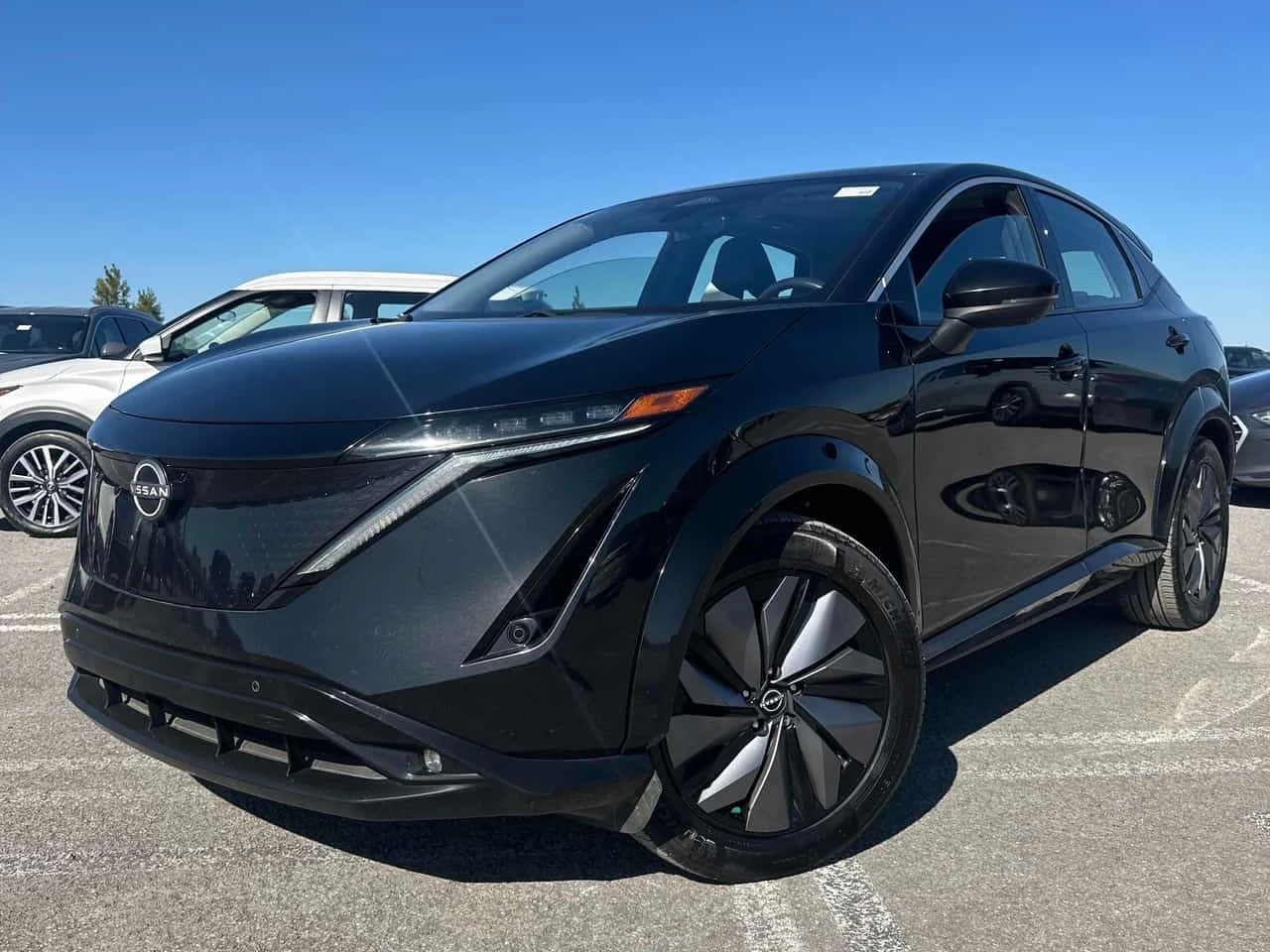 Nissan Ariya * EVOLVE+ * CARFAX * ОПЦИЯ ЗА ФИНАНСИРАНЕ
