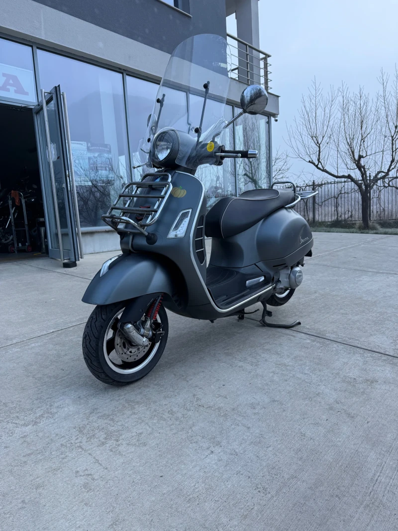 Vespa GTS ABS 300i 2015, снимка 2 - Мотоциклети и мототехника - 52854791