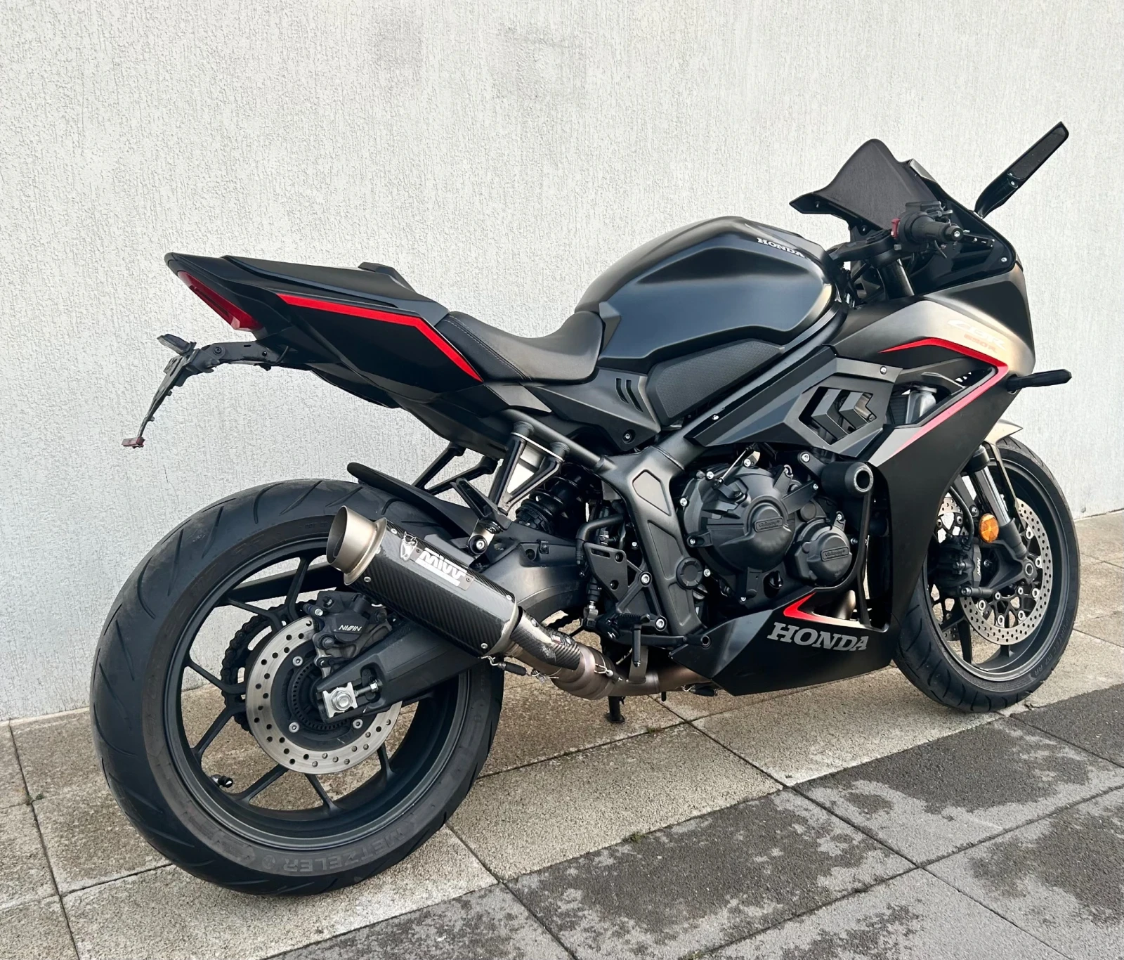 Honda Cbr 650 A2 35kw, снимка 2 - Мотоциклети и мототехника - 55995096