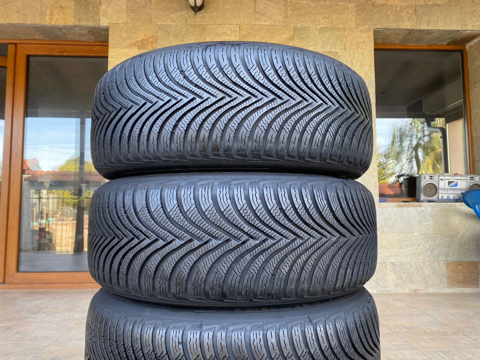 ���� � ������ 215/60R16 �� Citroen C8 | Mobile.bg � ����������� 10