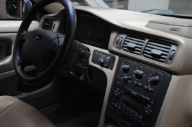 Volvo C70 2.5T 4SPD AUTO Бензин/LPG , снимка 12