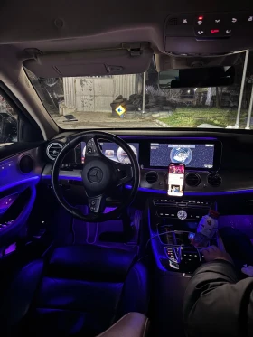 Mercedes-Benz E 220, снимка 5