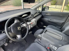 Honda Fr-v с газ, снимка 5