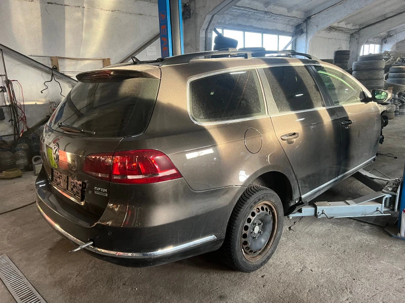 VW Passat 2.0TDI, снимка 3 - Автомобили и джипове - 40402534