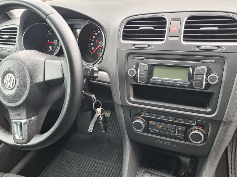 VW Golf 2.0tdi, снимка 15 - Автомобили и джипове - 44765003