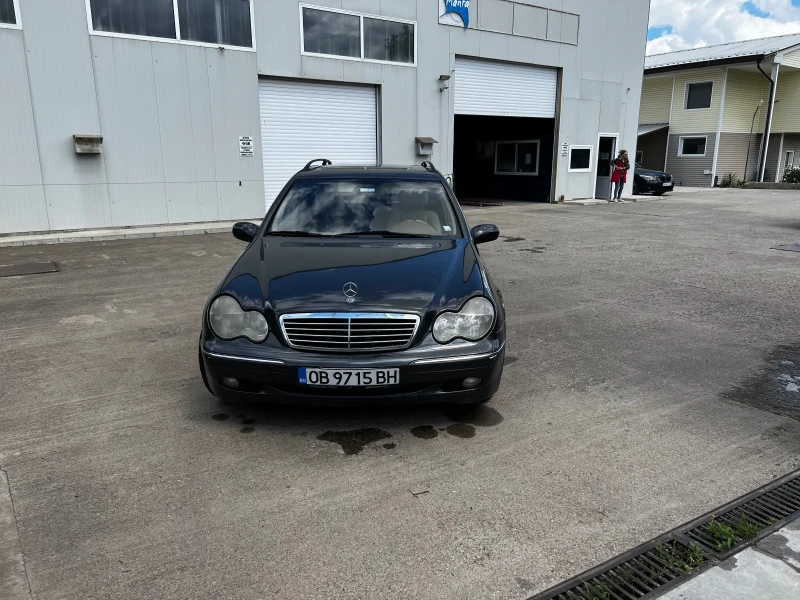 Mercedes-Benz C 270, снимка 1 - Автомобили и джипове - 45841187