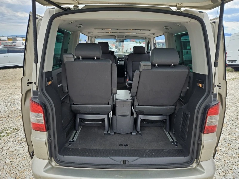 VW Multivan 2.5 TDi , снимка 15 - Автомобили и джипове - 46471318