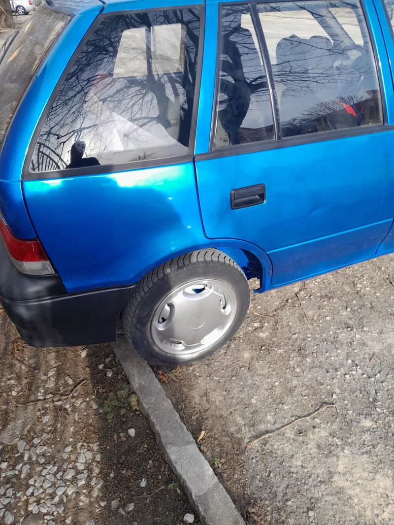 Suzuki Swift, снимка 11 - Автомобили и джипове - 47931301