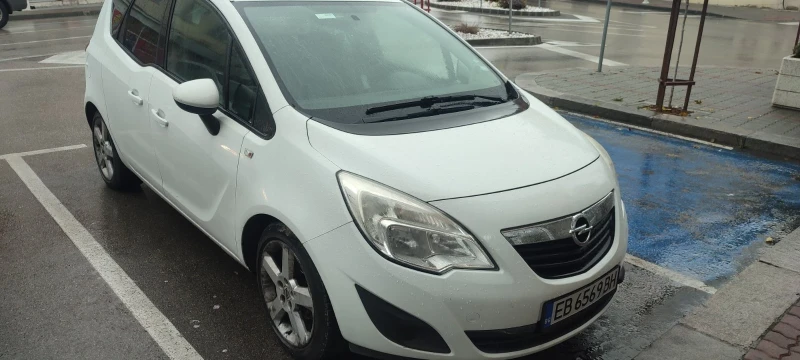 Opel Meriva, снимка 1 - Автомобили и джипове - 47938976