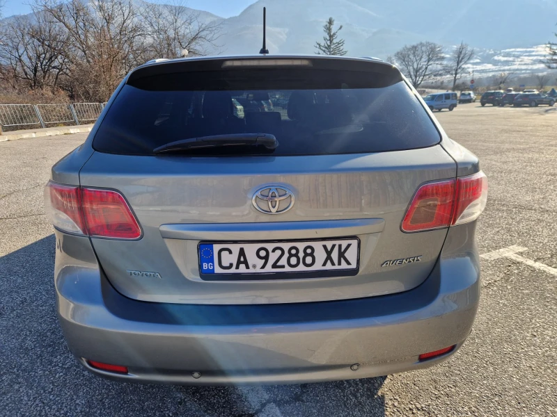 Toyota Avensis 2.2 D4D T27, снимка 3 - Автомобили и джипове - 48488791