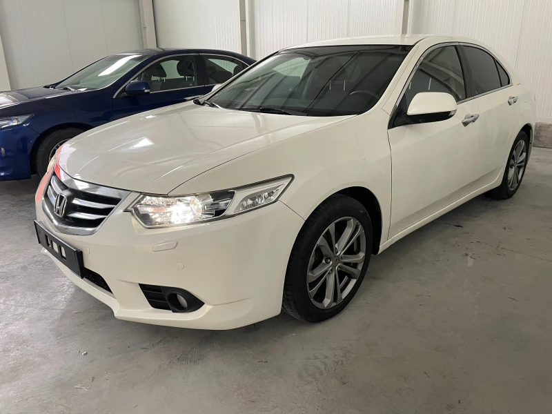 Honda Accord 2.0 i-Vtec Facelift Executive, снимка 6 - Автомобили и джипове - 48796301