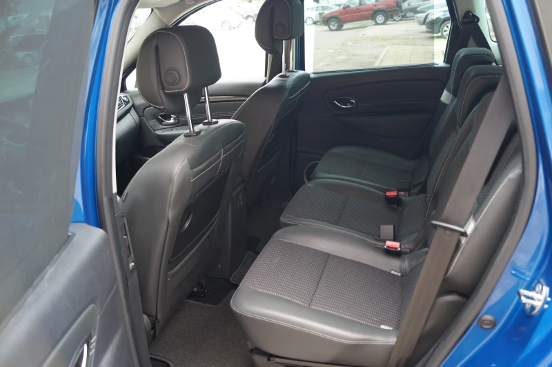 Renault Scenic 1.6d X-Mode, снимка 10 - Автомобили и джипове - 50631966