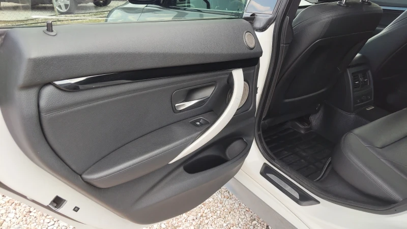 BMW 3gt GT335i 306кс, снимка 10 - Автомобили и джипове - 52410190