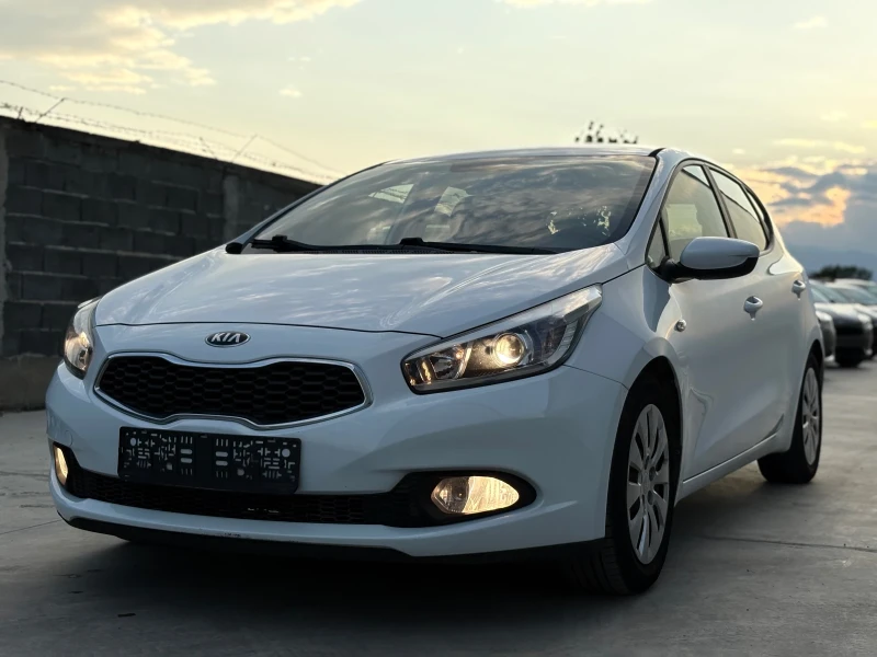 Kia Ceed 1.4 CVVT 16V* GAZ* Full Service* , снимка 2 - Автомобили и джипове - 51488392