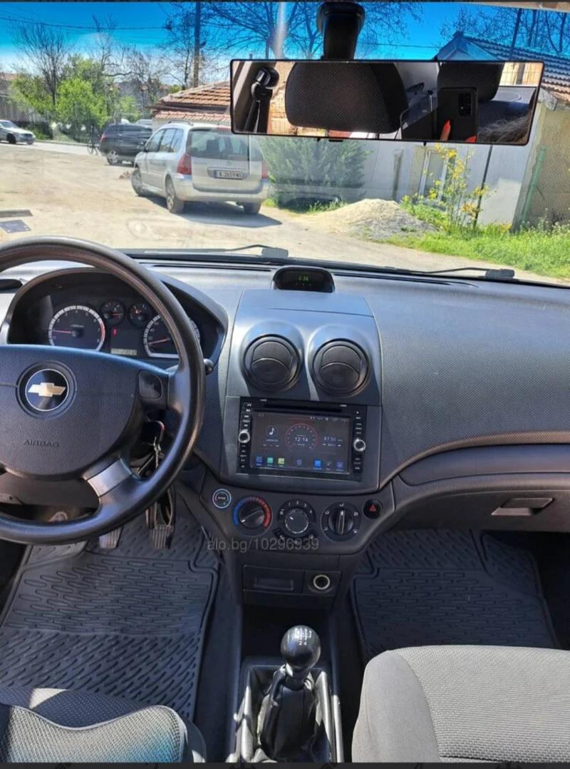 Chevrolet Aveo, снимка 9 - Автомобили и джипове - 52310836