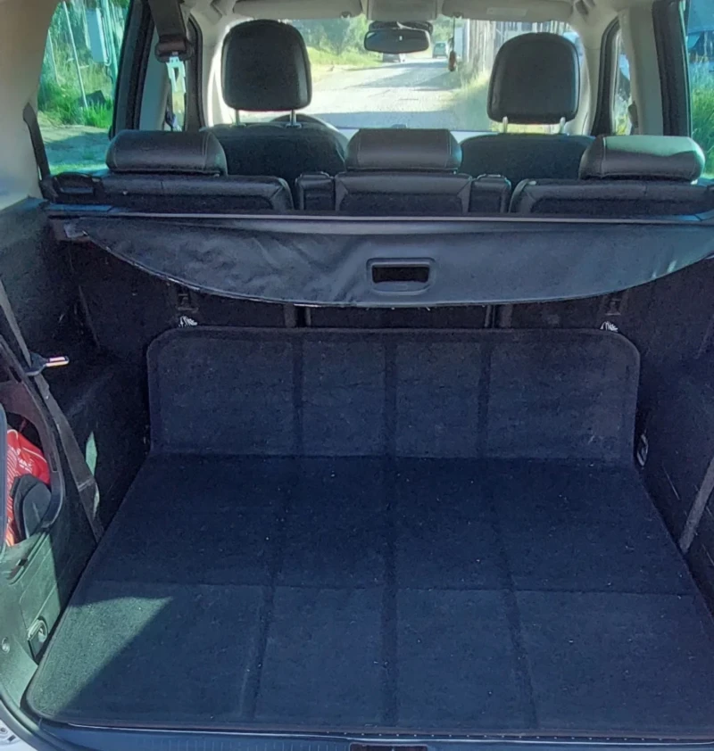 Opel Zafira Tourer, снимка 11 - Автомобили и джипове - 52285455