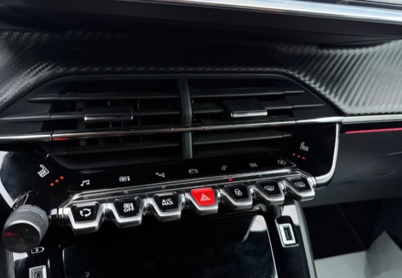 Peugeot 208 GT line/FullLED/Navi/360/Pano/VirtC/ACC, снимка 15 - Автомобили и джипове - 53155737