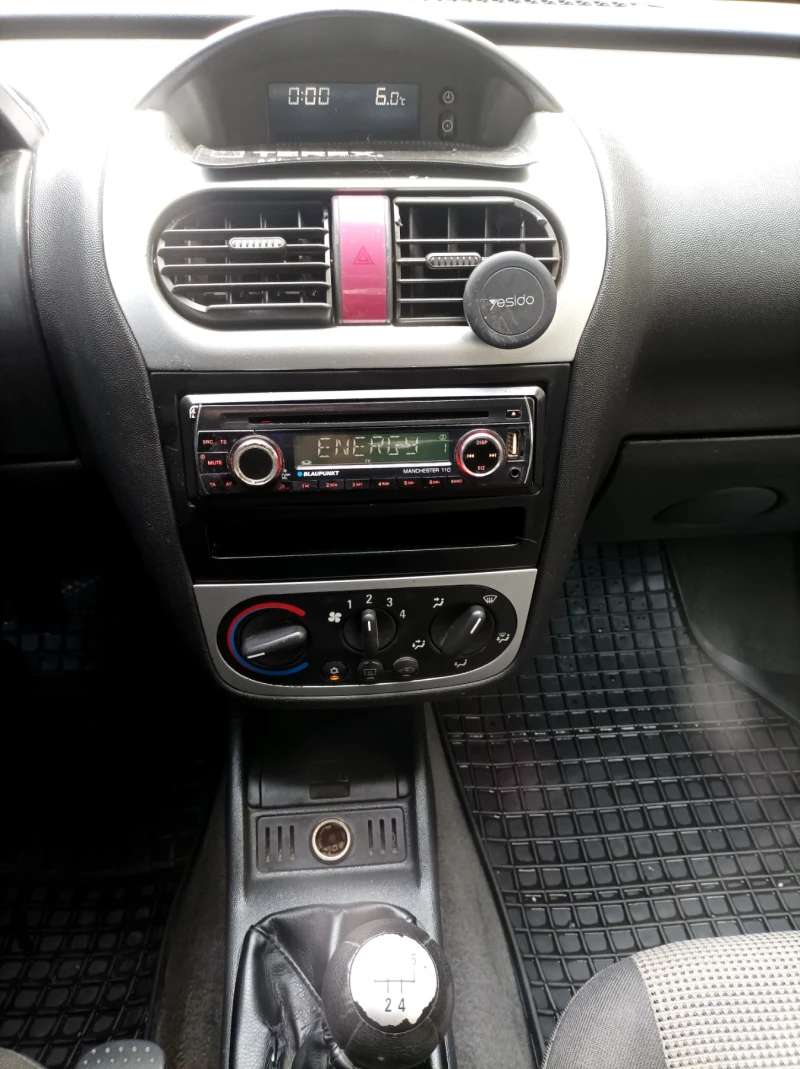 Opel Corsa ГАЗ.ИНЖ.КЛИМАТИК.ЕКО 4!!!, снимка 8 - Автомобили и джипове - 53425774