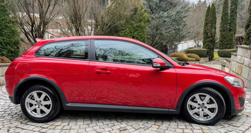 Volvo C30 2.0, D3, снимка 12 - Автомобили и джипове - 53579491