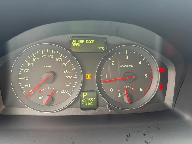 Volvo C30 2.0, D3, снимка 5 - Автомобили и джипове - 53579491