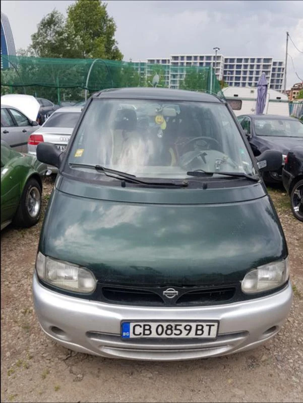 Nissan Serena 2,3d, снимка 2 - Автомобили и джипове - 49209868