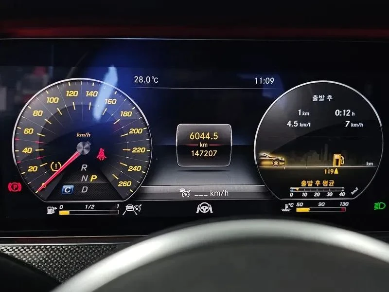 Mercedes-Benz CLS 400, снимка 8 - Автомобили и джипове - 56689741