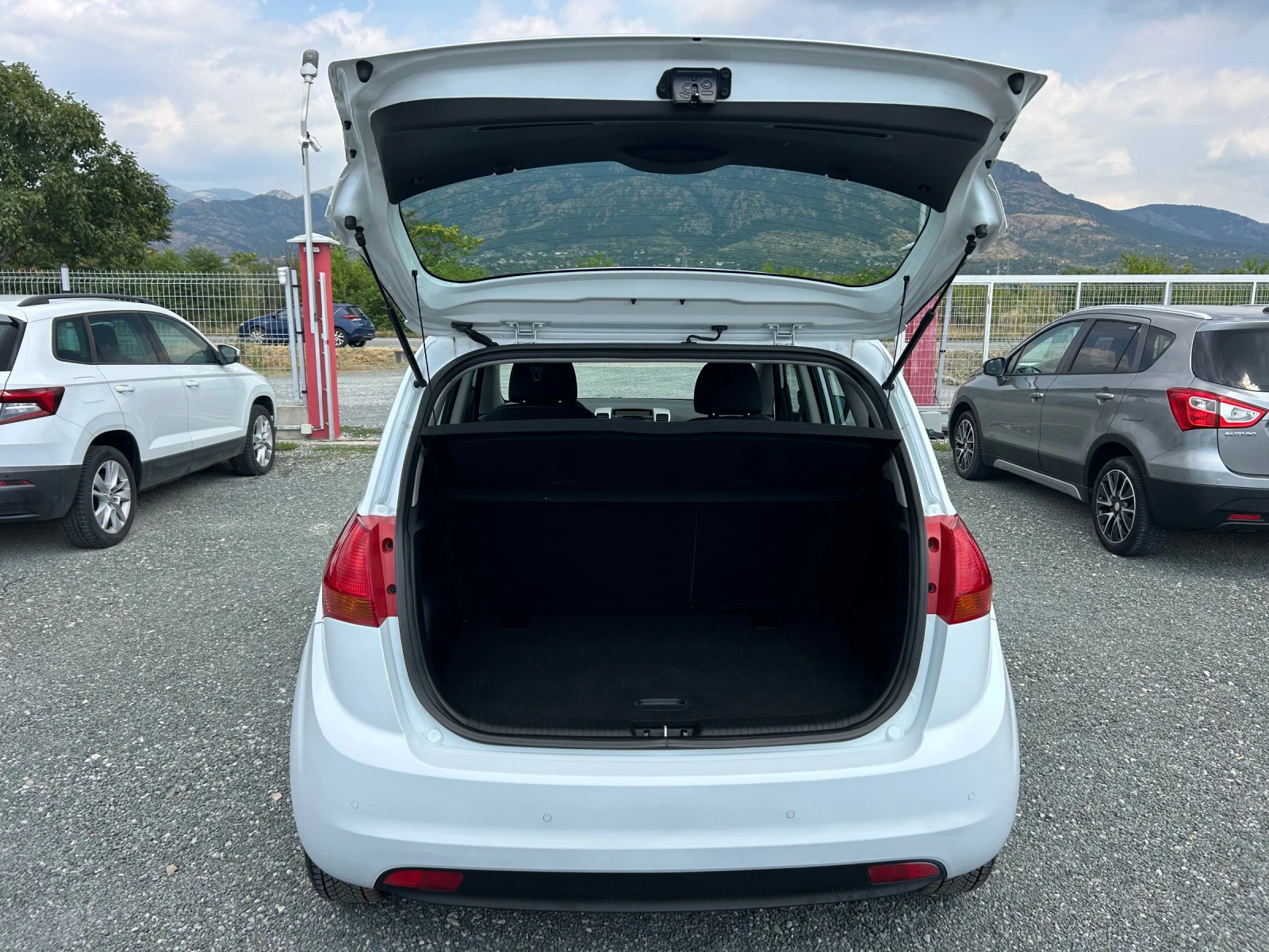 Kia Venga (KATO НОВА)^(АГУ) | Mobile.bg — изображение 13
