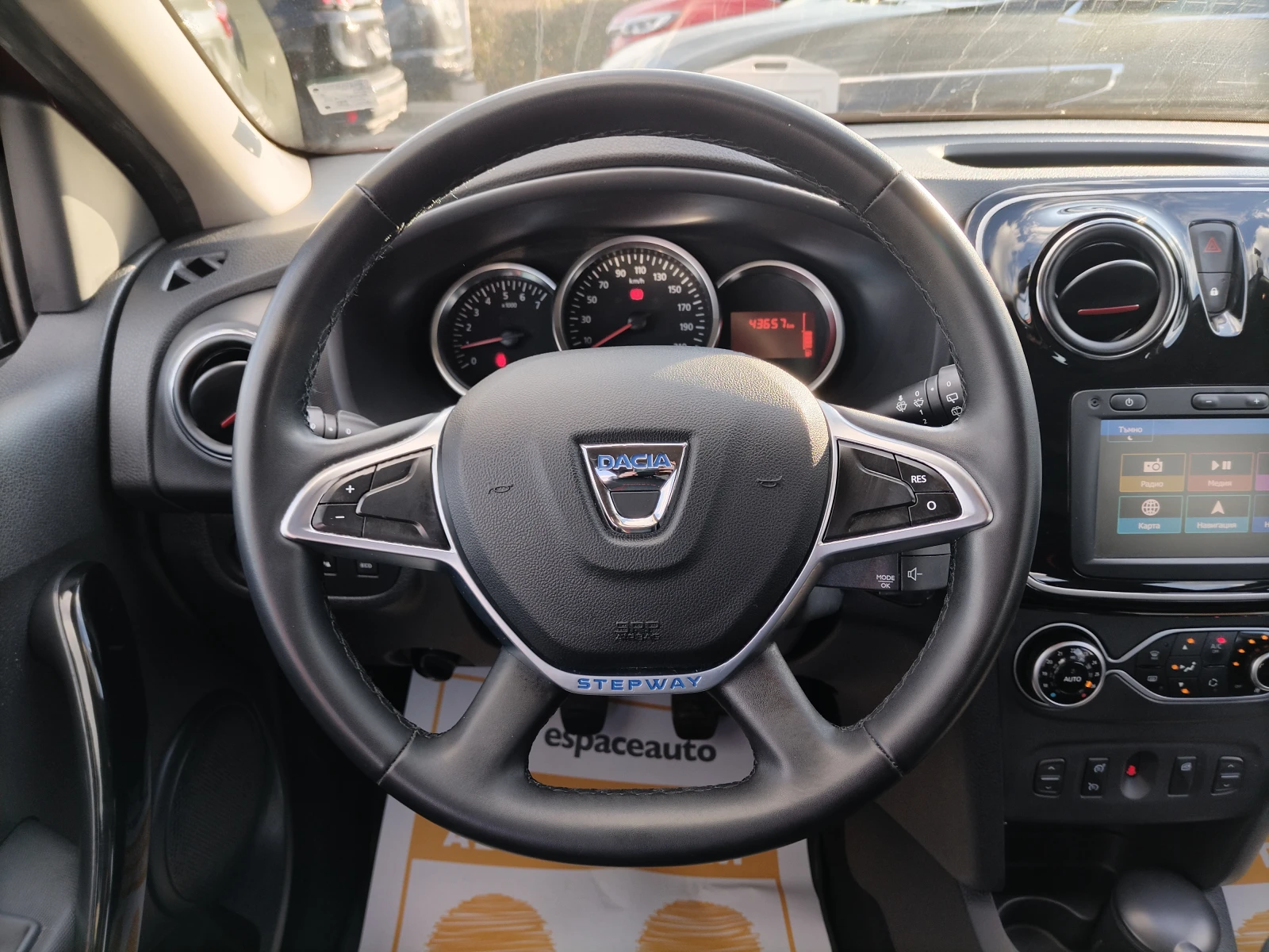 Dacia Sandero 0.9Tce/90к.с/ Stepway Red Line - изображение 9