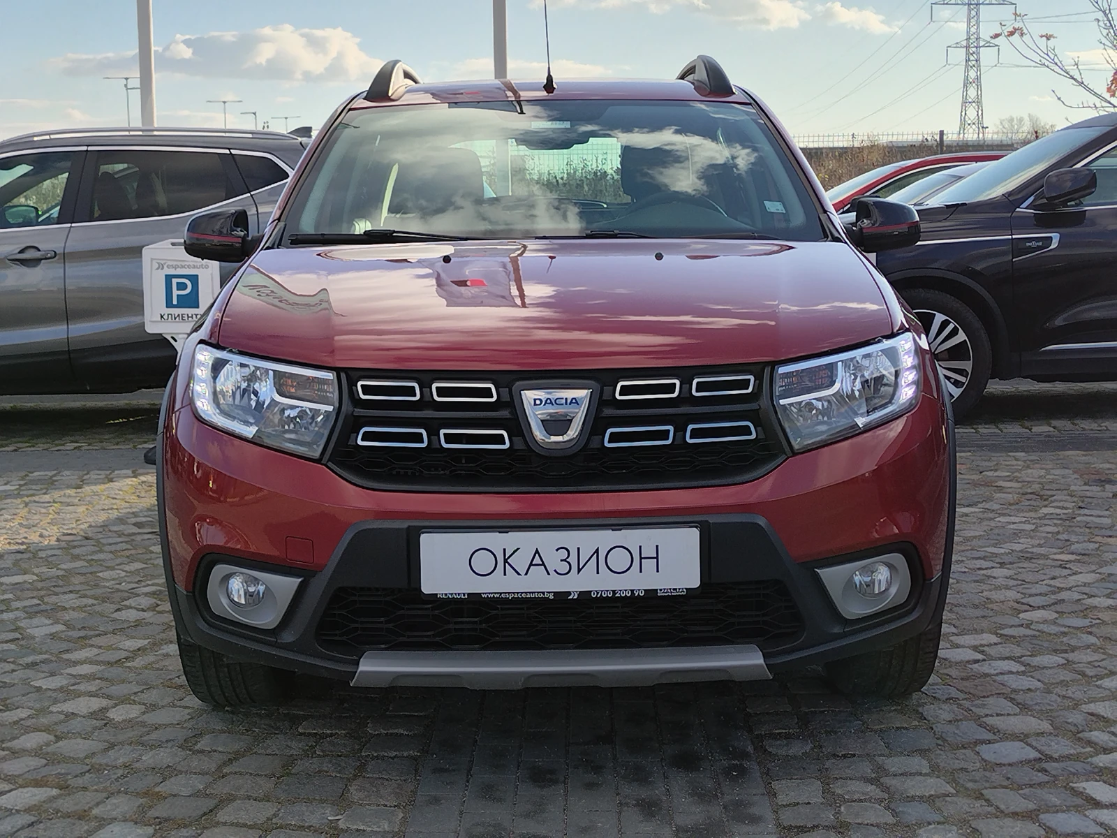 Dacia Sandero 0.9Tce/90к.с/ Stepway Red Line - изображение 2