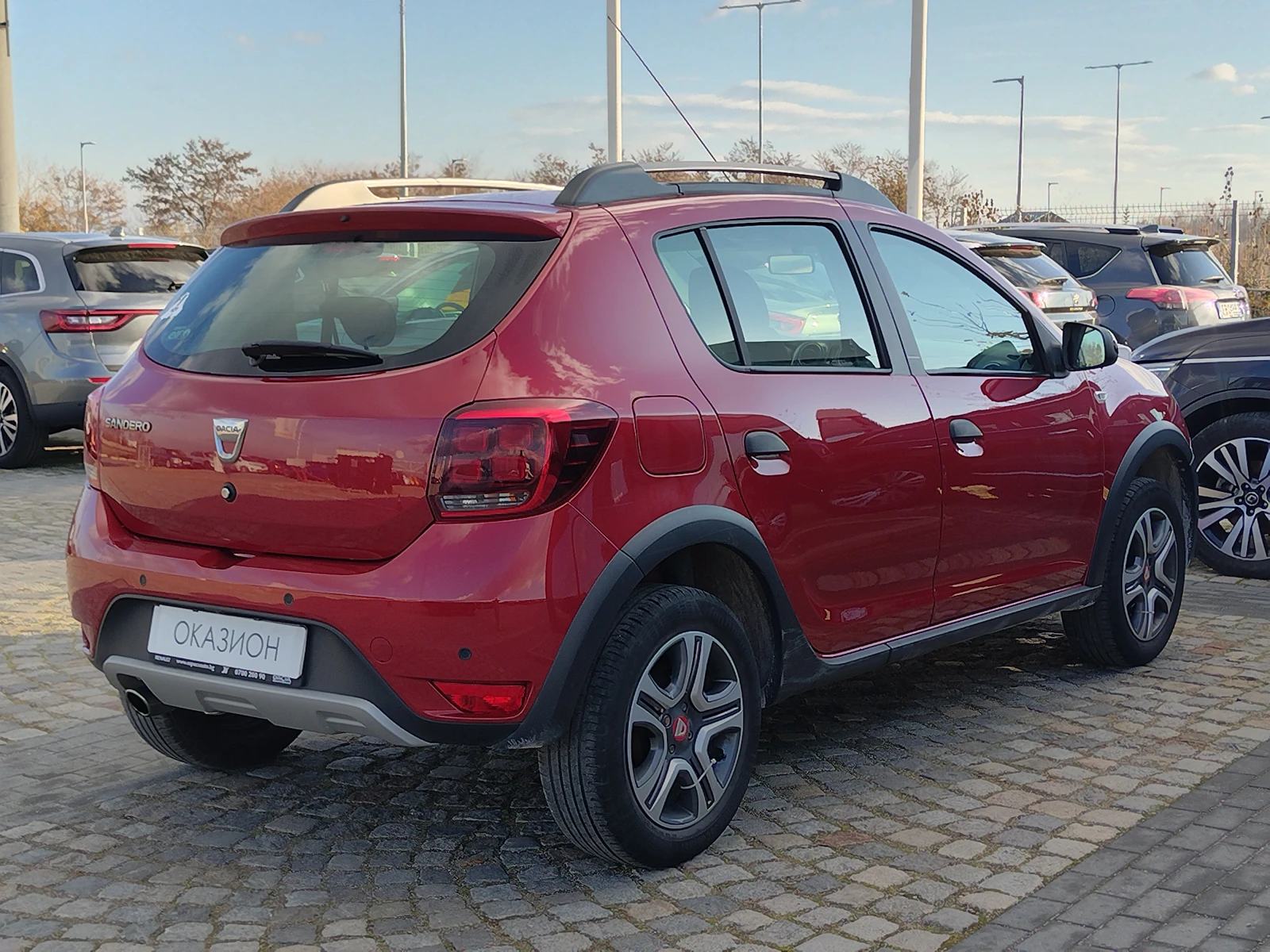 Dacia Sandero 0.9Tce/90к.с/ Stepway Red Line - изображение 5