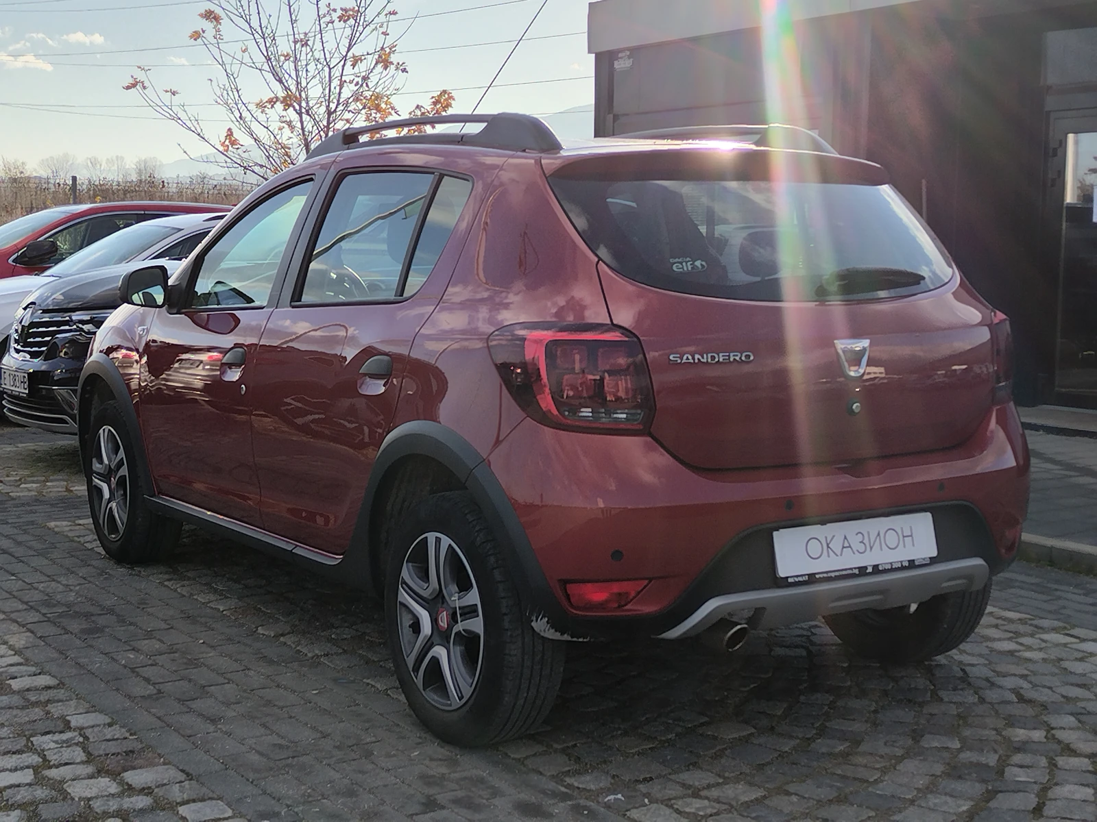 Dacia Sandero 0.9Tce/90к.с/ Stepway Red Line - изображение 7