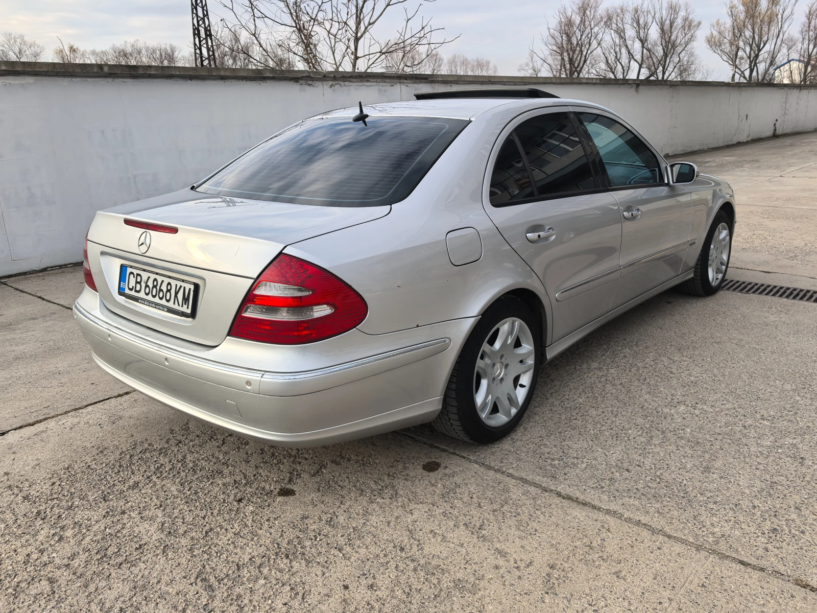 Mercedes-Benz E 500 GPL - изображение 3