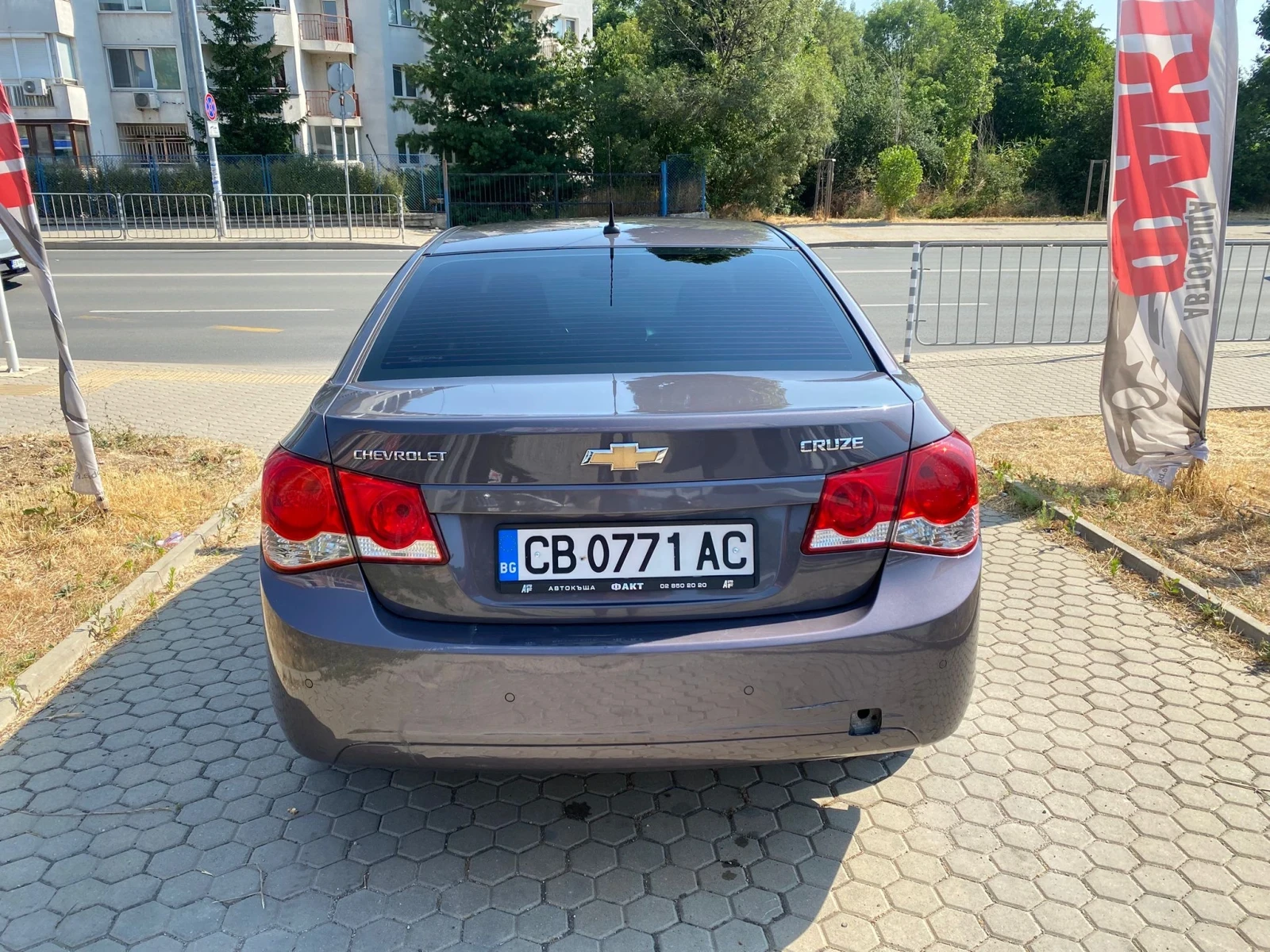 Chevrolet Cruze 2.0D/РЕГИСТИРАН ! ! ! - изображение 5