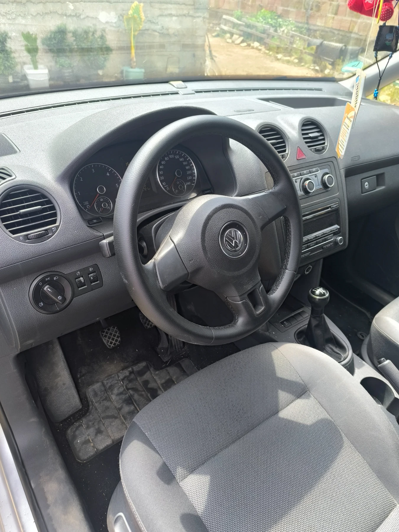 VW Caddy 1, 6TDI - изображение 3