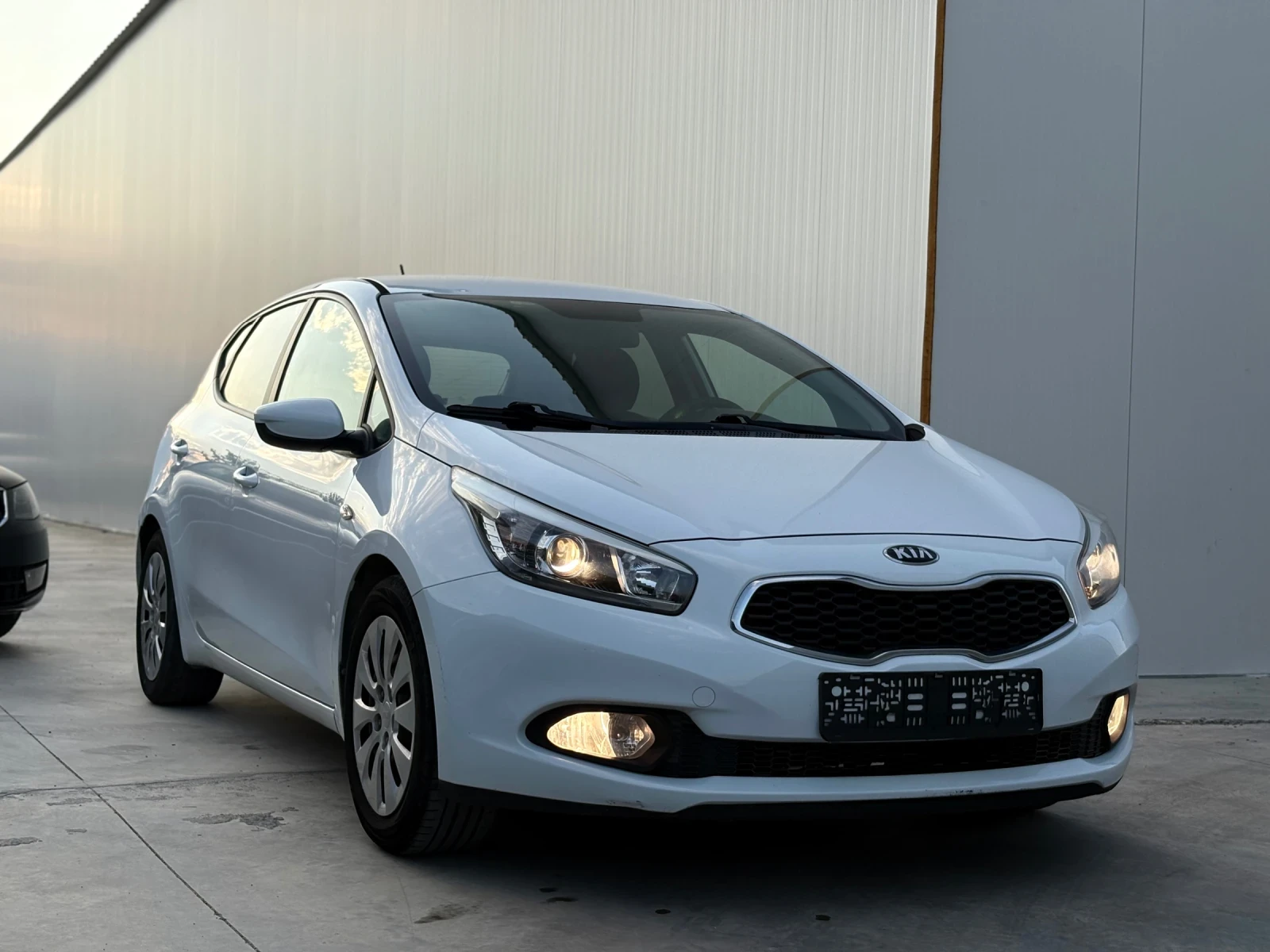Kia Ceed 1.4 CVVT 16V* GAZ* Full Service*  | Mobile.bg   1