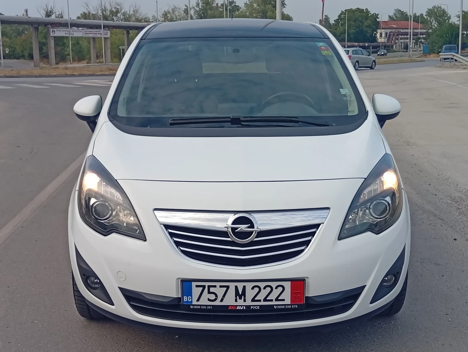 Opel Meriva 2011 FACE 1.7td КАТО НОВА! - изображение 2