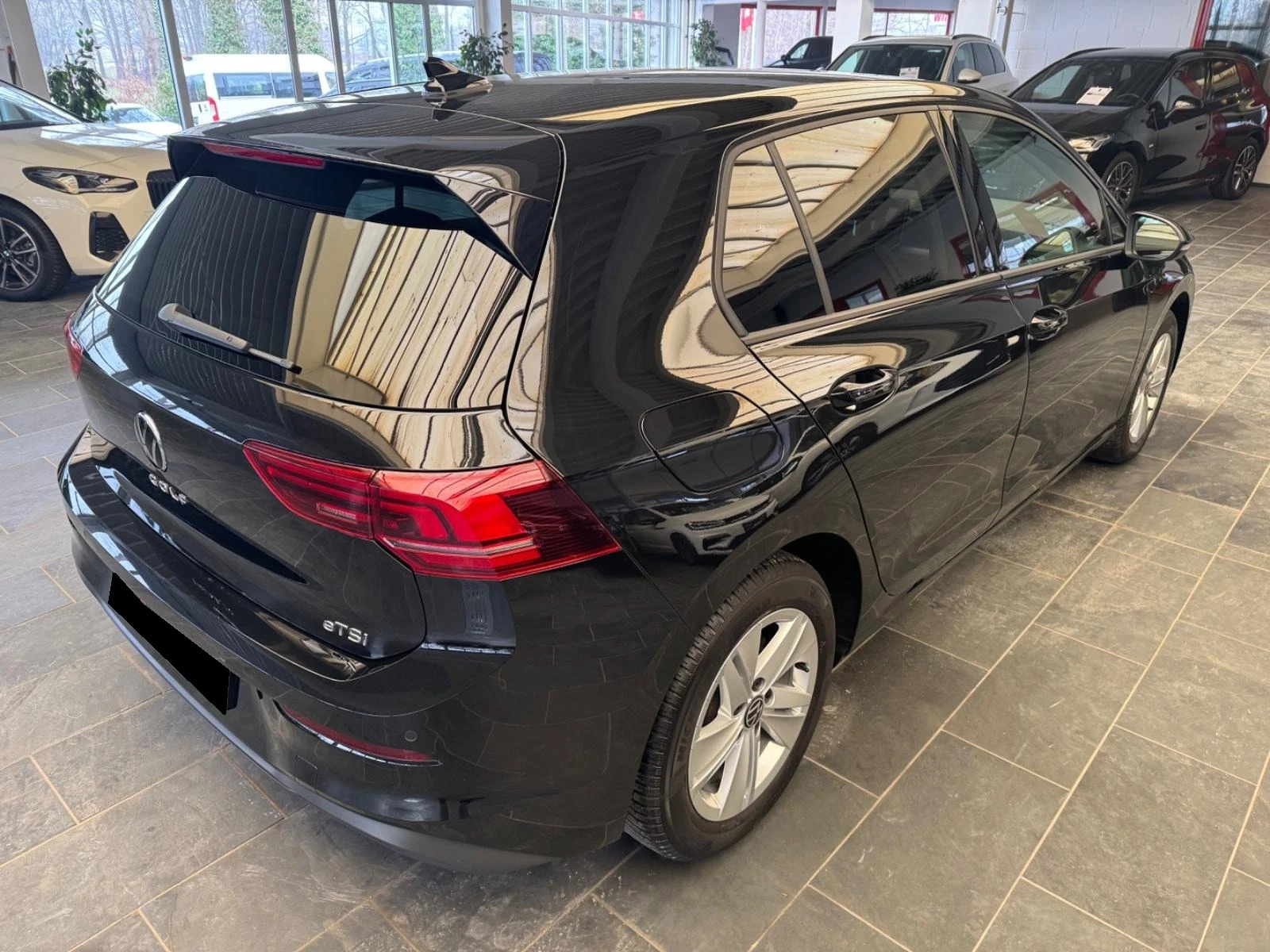 VW Golf 1.5TSI* LED* CAM* DISTR* CARPLAY*  - изображение 4