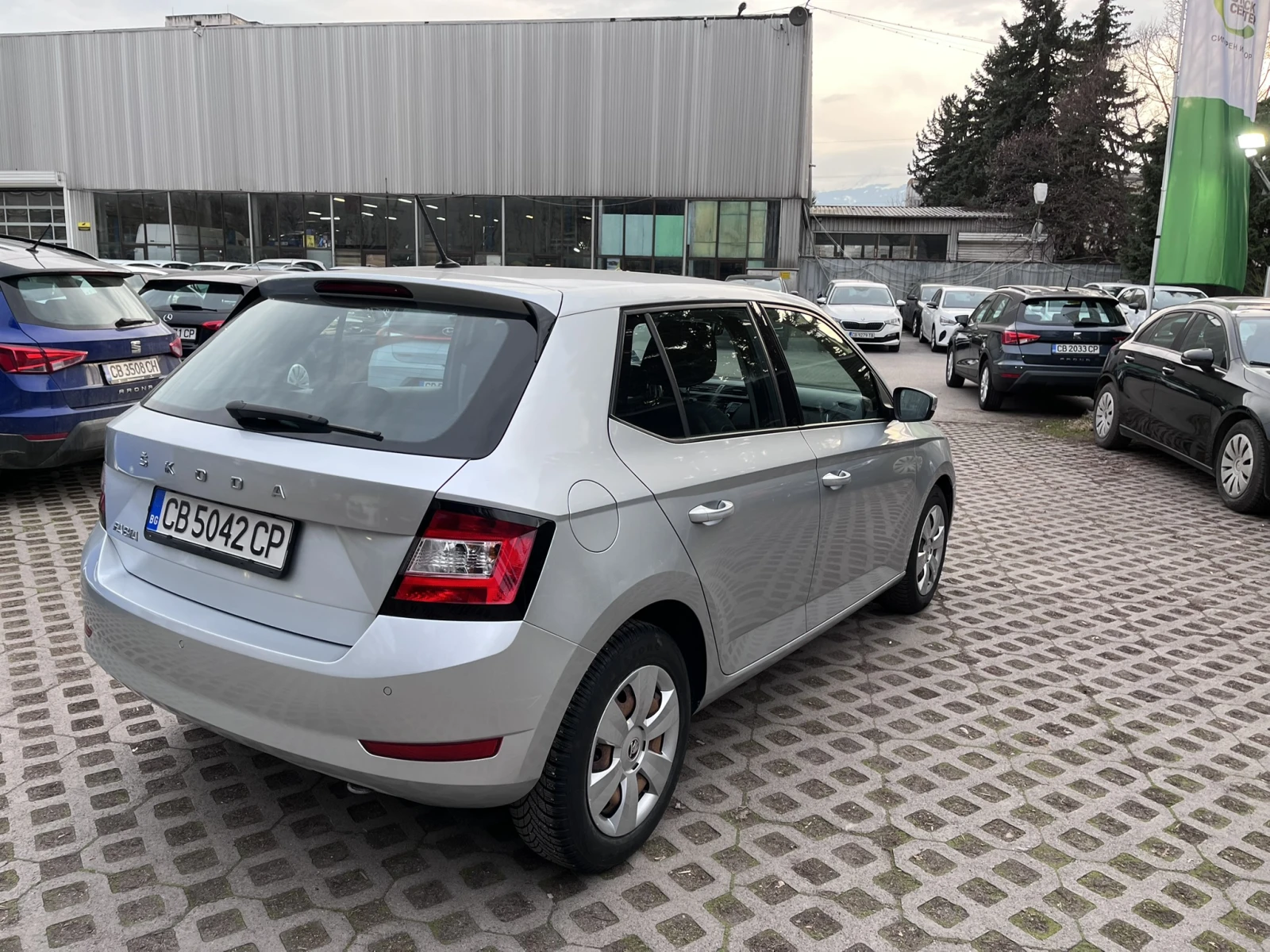 Skoda Fabia MPI - изображение 4