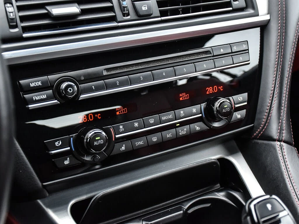 BMW 650 АвтоКредит* (ЦЕНА ДО БГ), снимка 12 - Автомобили и джипове - 54173928