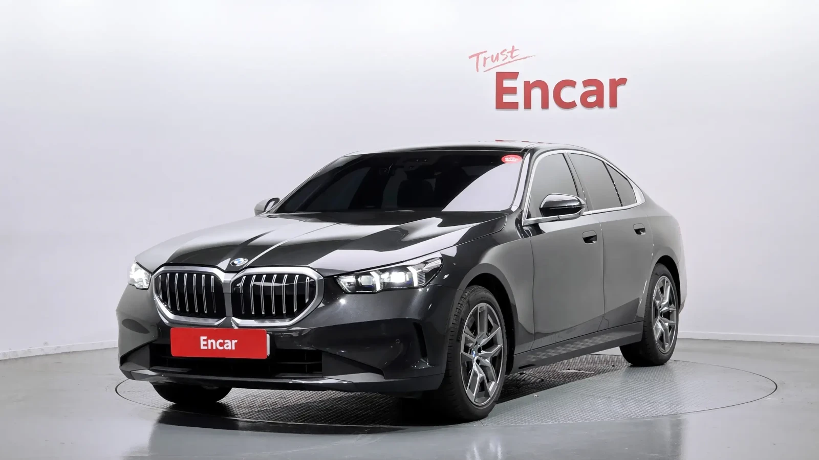 BMW 520 * B48 * 360 * HUD * ОБДУХВАНЕ * ПАНОРАМА 