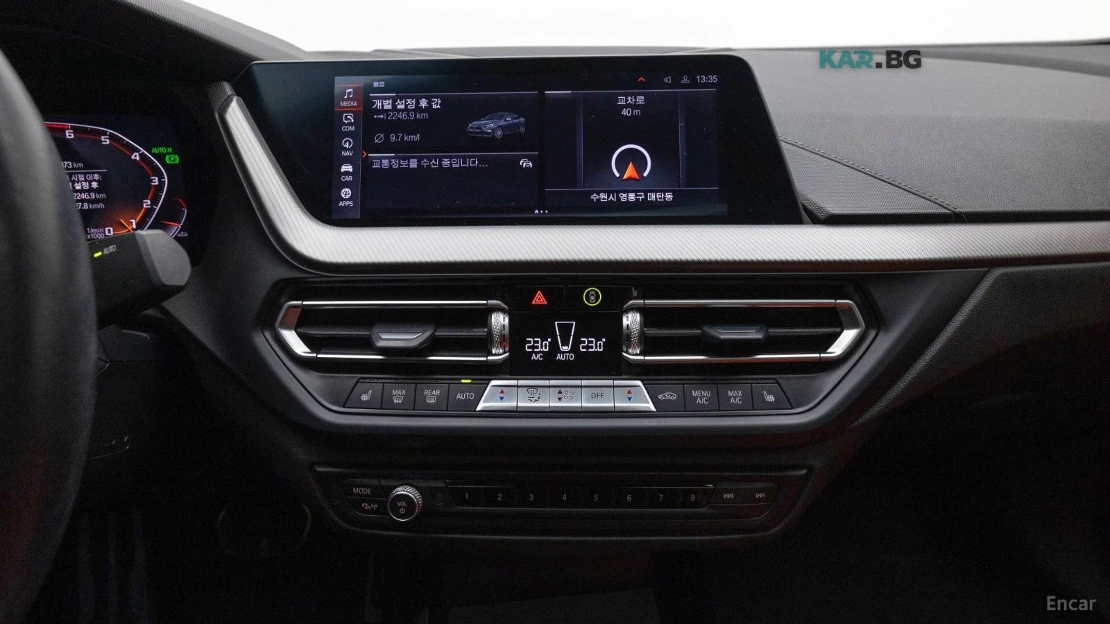 BMW 235 M PKG / XDRIVE / DISTRONIC / HEADUP / ПОДГРЕВИ, снимка 12 - Автомобили и джипове - 54765557