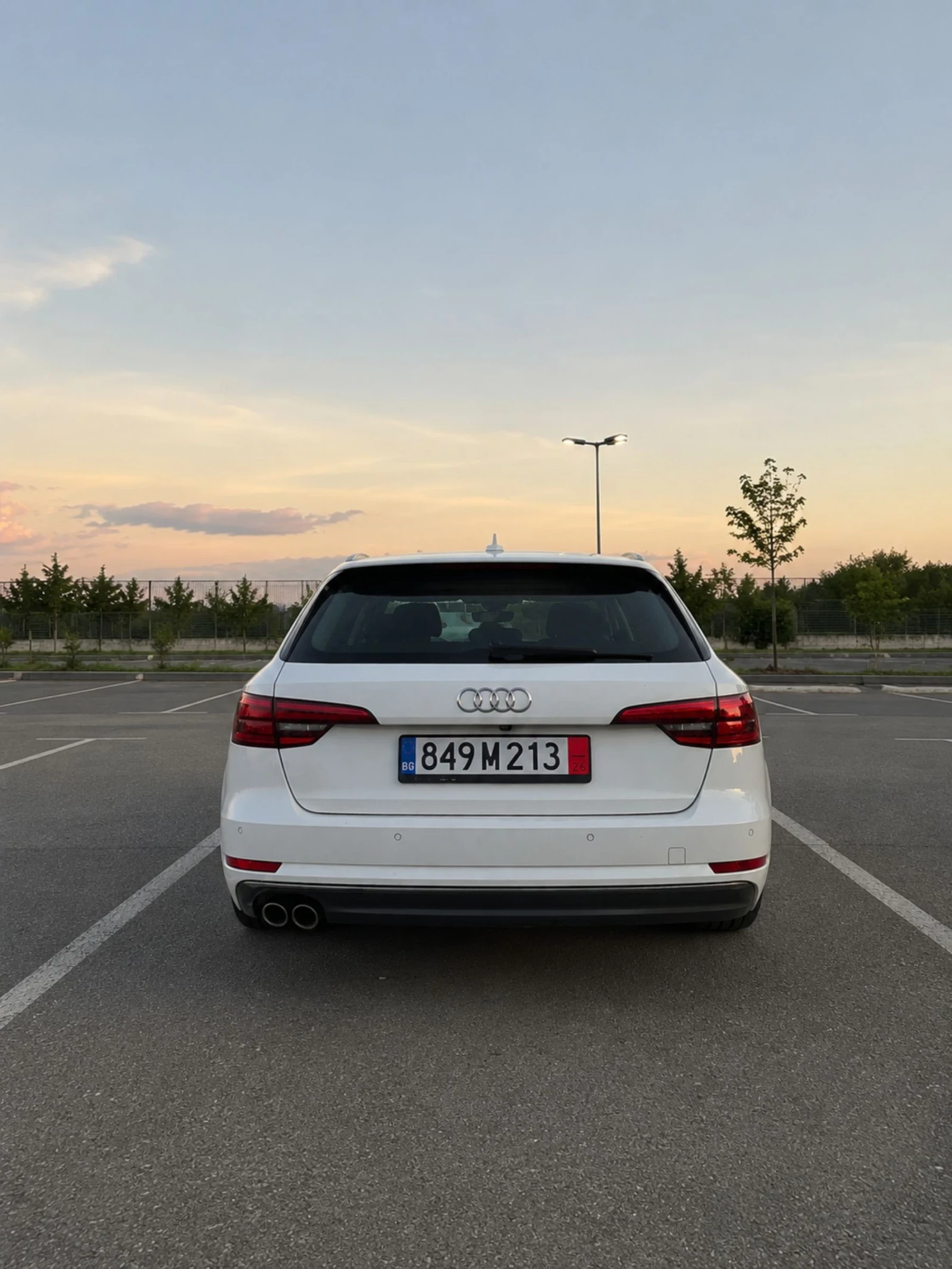 Audi A4 Avant Design ACC Matrix 190 �.�. S tronic  | Mobile.bg � ����������� 4