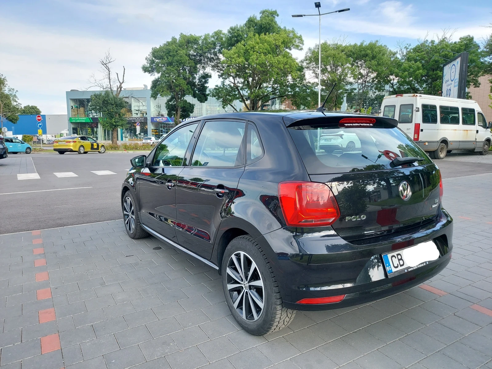 VW Polo, снимка 9 - Автомобили и джипове - 54985712