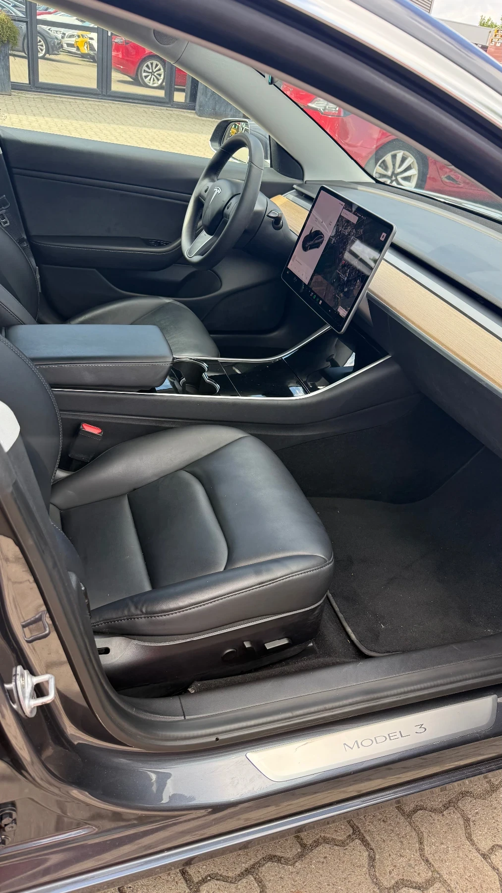 Tesla Model 3 Long Range AWD (Dual Motor), снимка 9 - Автомобили и джипове - 55157711