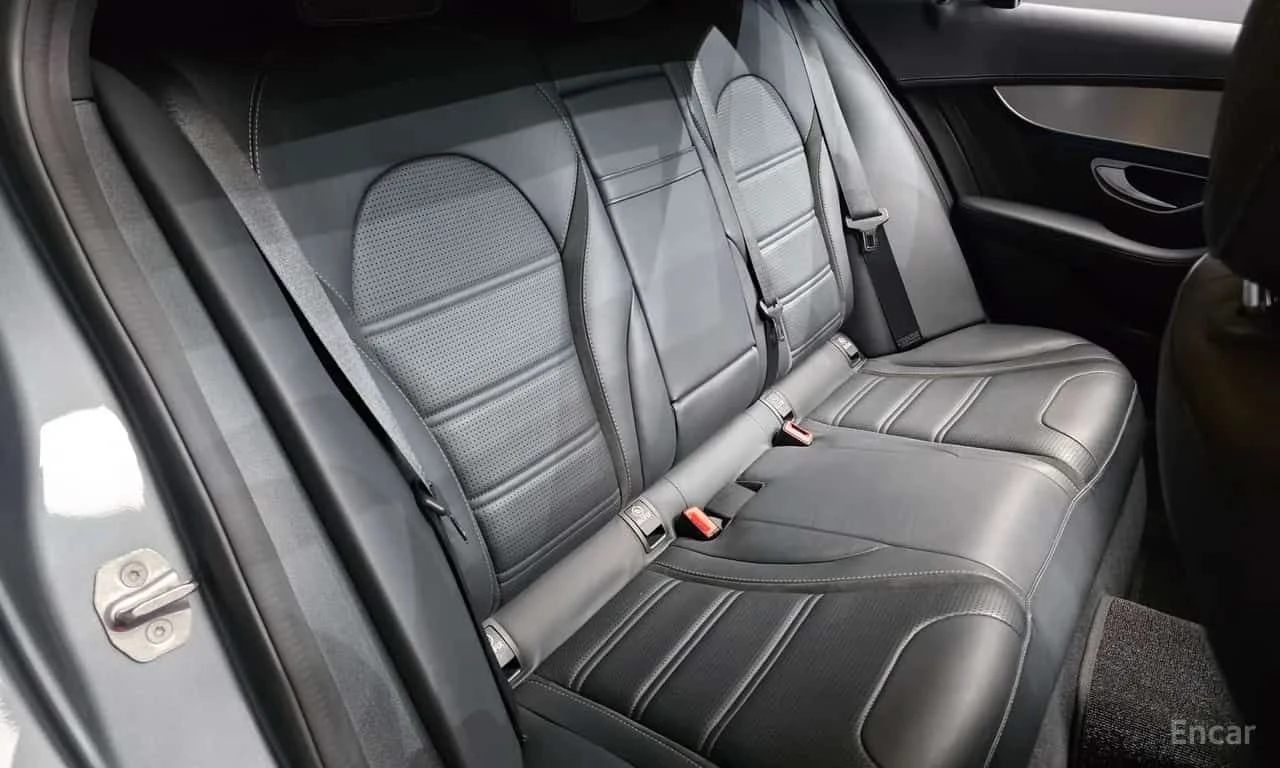 Mercedes-Benz C 63 AMG C63  CARFAX, снимка 14 - Автомобили и джипове - 55398501